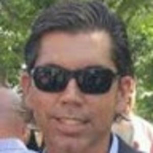 Meet your Posher, Dustin